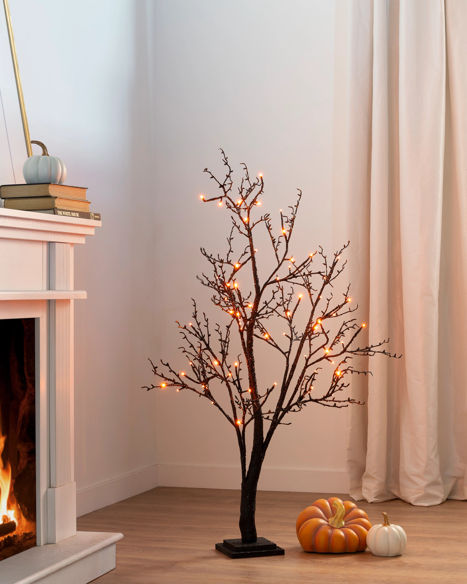 Albero di Rametti Brillanti per Halloween